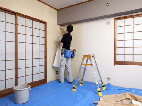 和室のクロス貼り換え作業